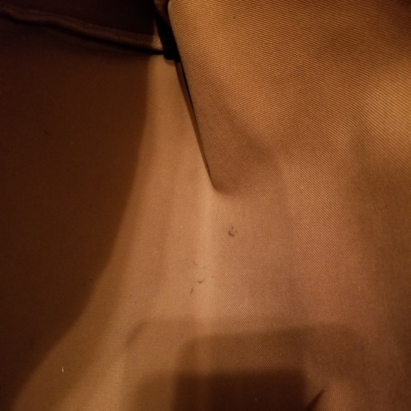 Louis Vuitton Montorgueil GM Handbag - Picture 6 of 16